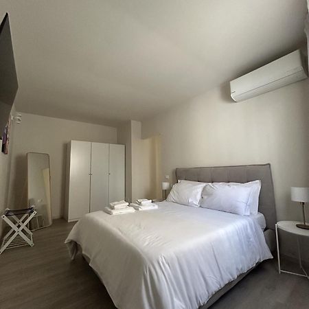 7Suites Емполи Екстериор снимка
