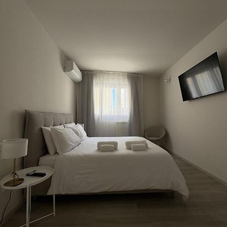 7Suites Емполи Екстериор снимка