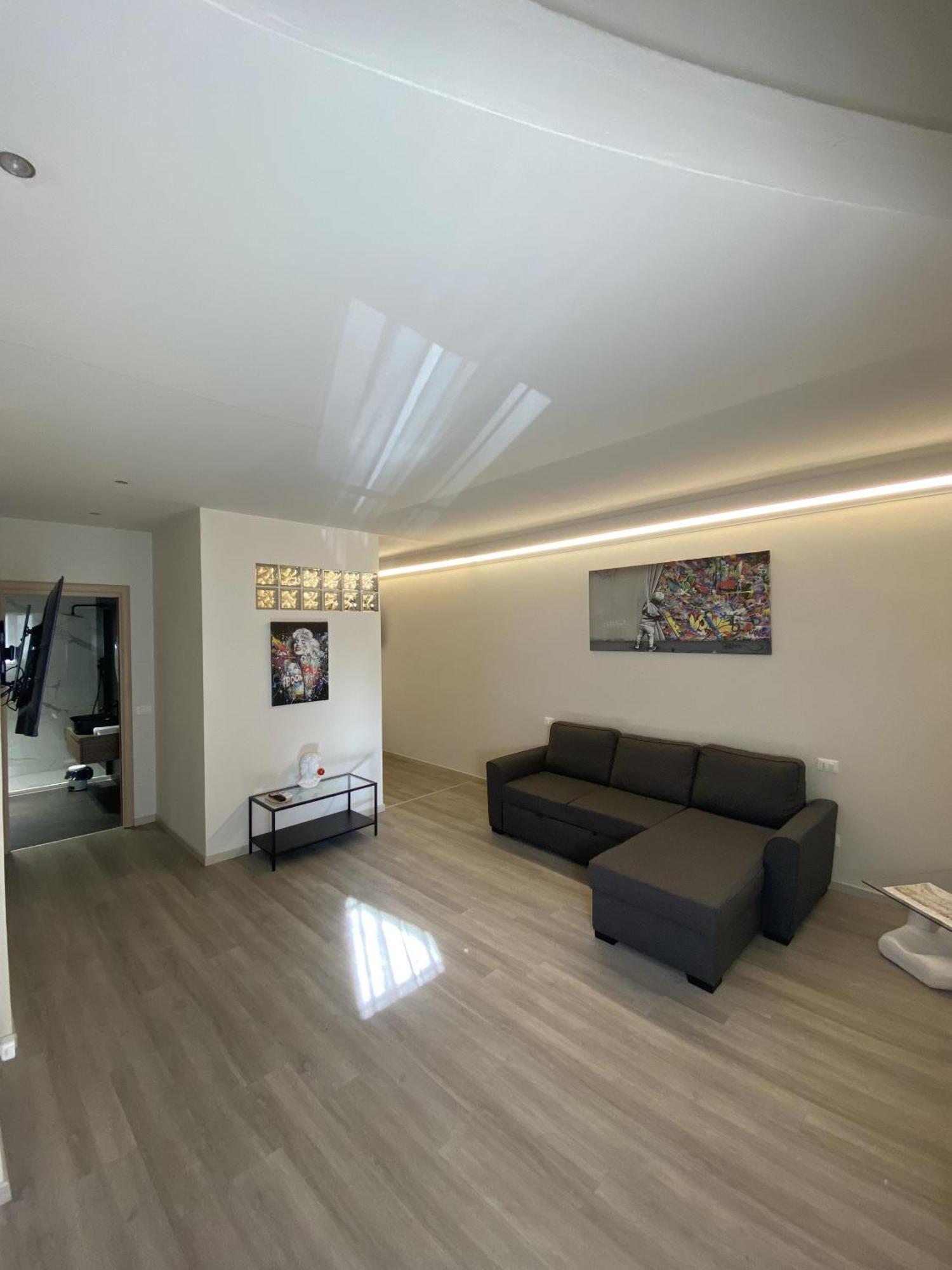 7Suites Емполи Стая снимка