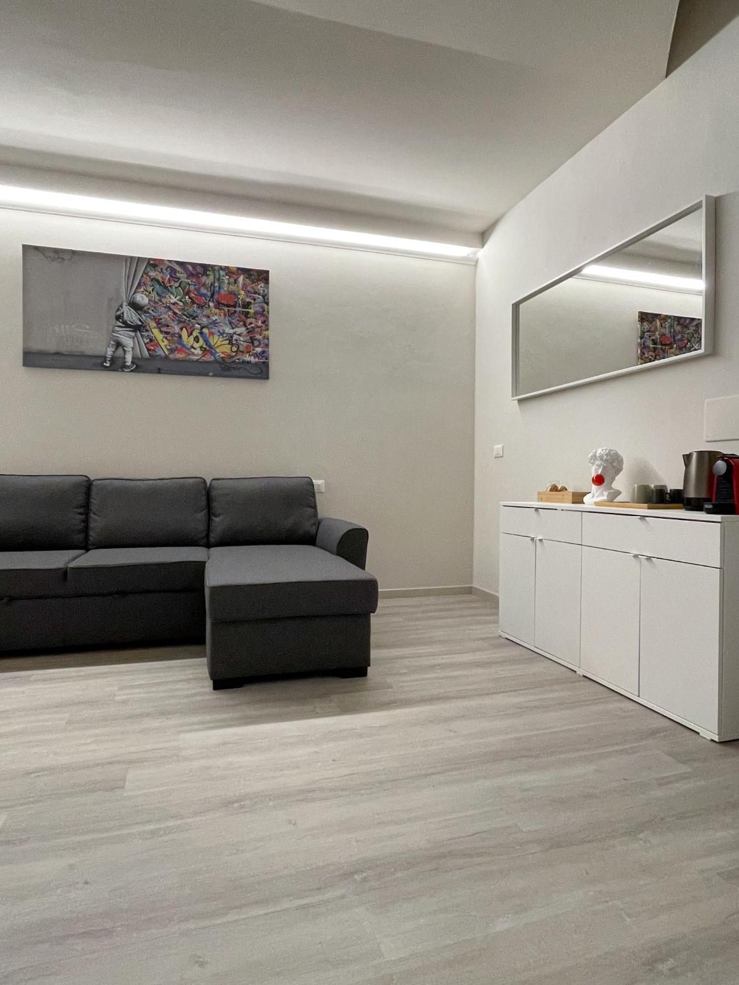 7Suites Емполи Екстериор снимка