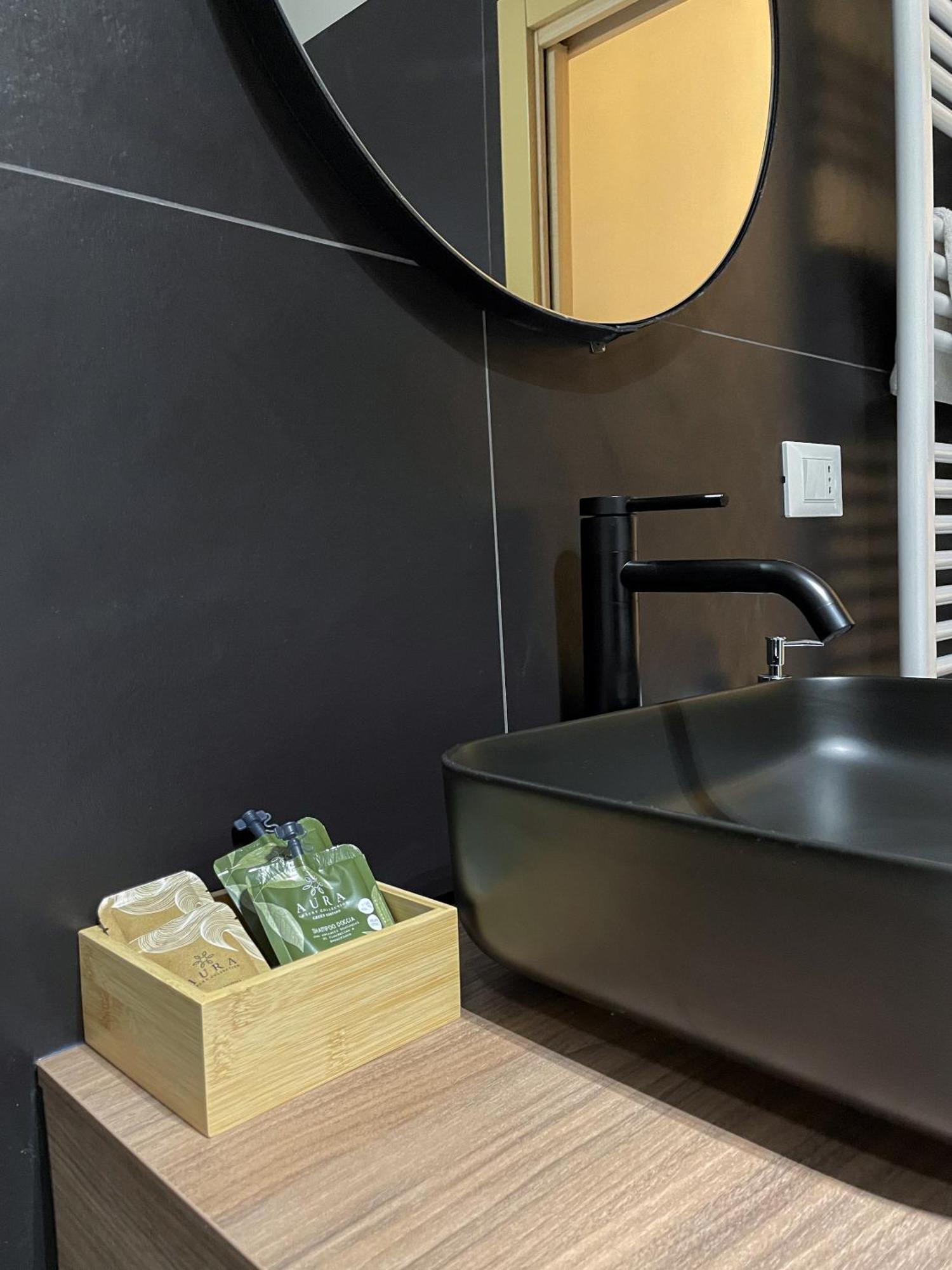 7Suites Емполи Екстериор снимка